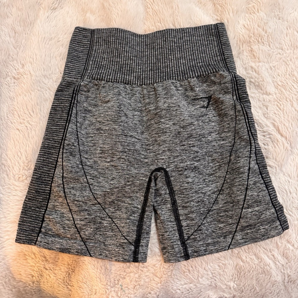 Gymshark Womens Gray Marled High Waisted Seamless Athletic Shorts Small S